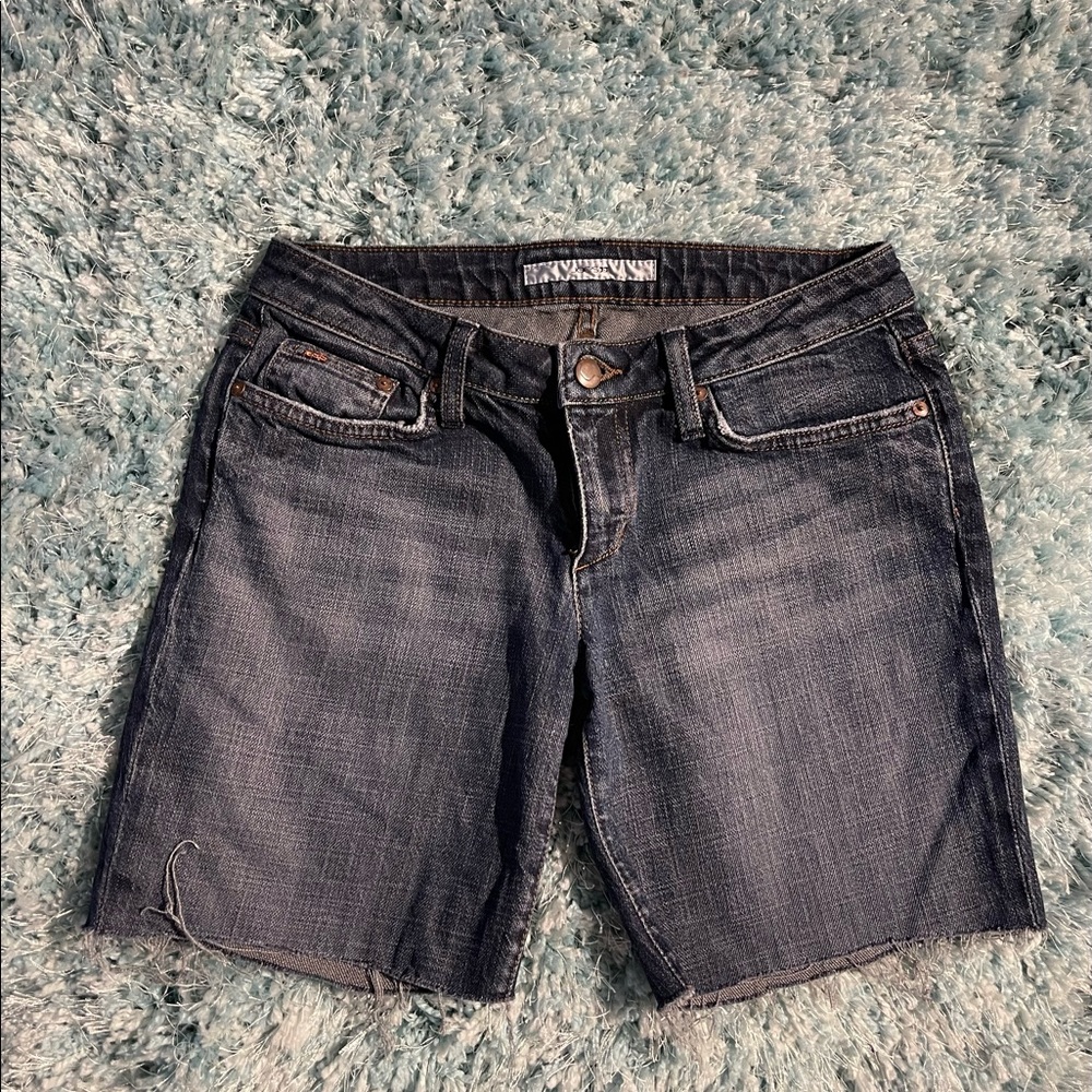 Joes Jeans denim shorts size 29  (0117)